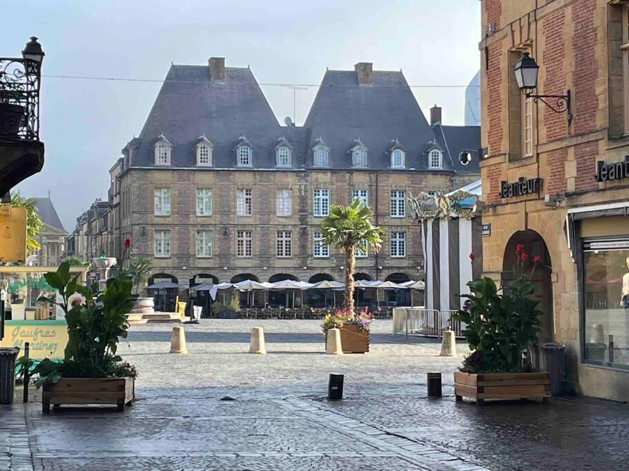 Apartmán La Mezzanine - Hypercentre - Rue Pietonne Charleville-Mézières Exteriér fotografie